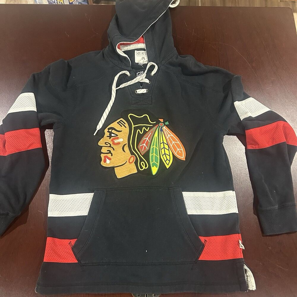 Chicago Blackhawks CCM Hockey Hoodie Sweatshirt Lace Up Embroidered Logo Small